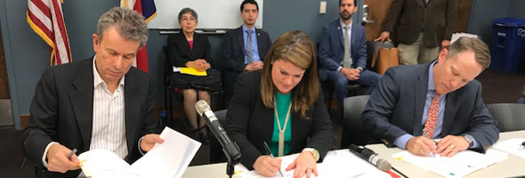 Commissioner Lindley, Executive Director Baker and Chihuahua Secretary of the Environment Luis Felipe Siqueiros sign four-year memorandum of cooperation.