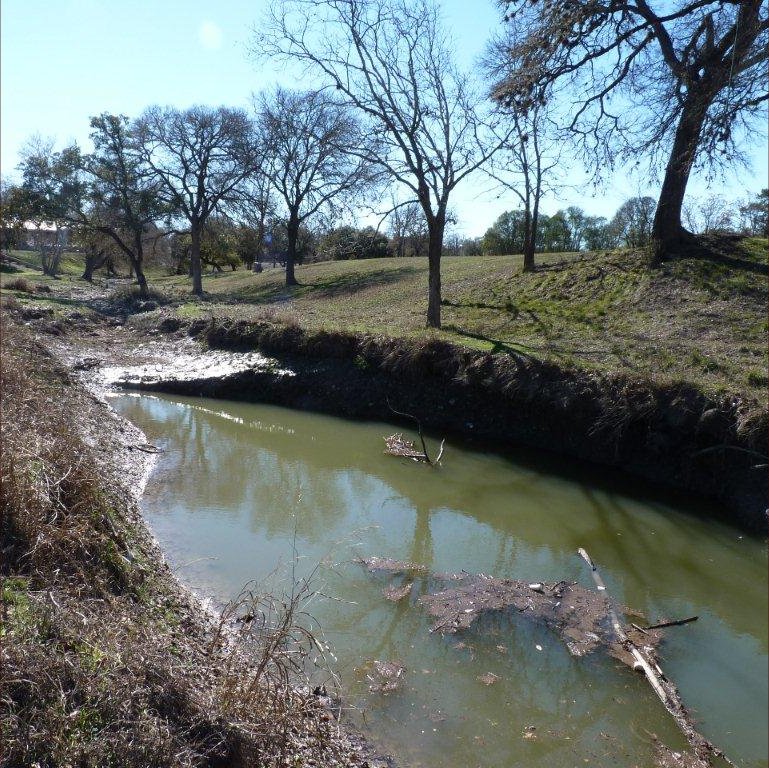 Quinlan Creek at Travis Street